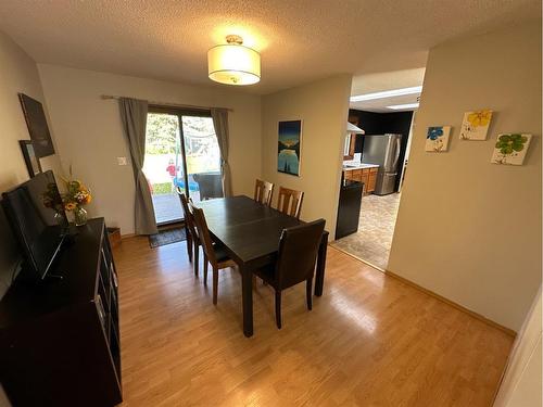 89 843058 Rge Rd 222, Rural Northern Lights, County Of, AB - Indoor Photo Showing Dining Room