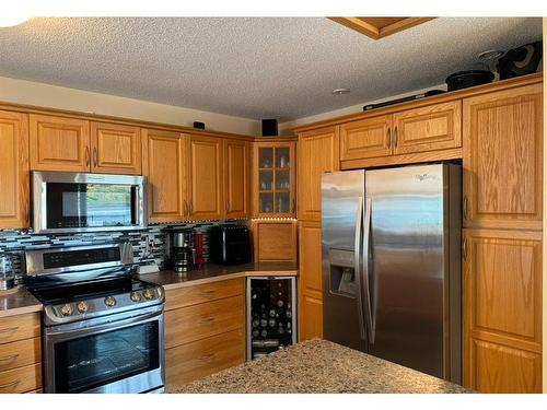 10603 99 Street, Peace River, AB - Indoor Photo Showing Kitchen