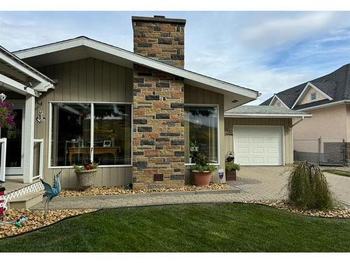 10603 99 Street, Peace River, AB - Outdoor