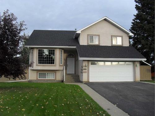 505 4Th Street Ne, Manning, AB - Outdoor With Facade