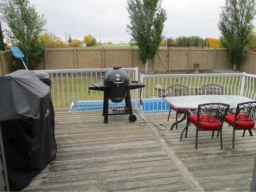 505 4Th Street Ne, Manning, AB - Outdoor With Deck Patio Veranda