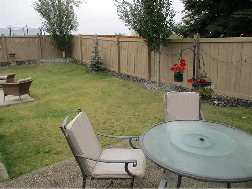 505 4Th Street Ne, Manning, AB - Outdoor With Backyard