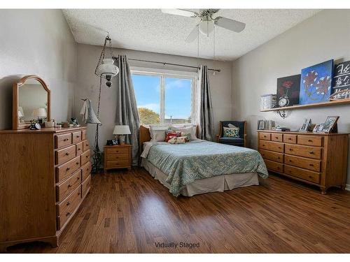 4410 54 Avenue, Valleyview, AB - Indoor Photo Showing Bedroom