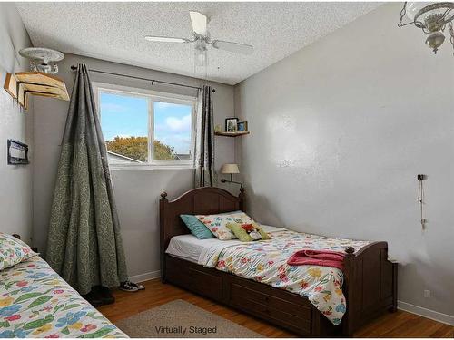 4410 54 Avenue, Valleyview, AB - Indoor Photo Showing Bedroom