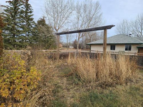 79 Macmillan Avenue, Mclennan, AB - Outdoor