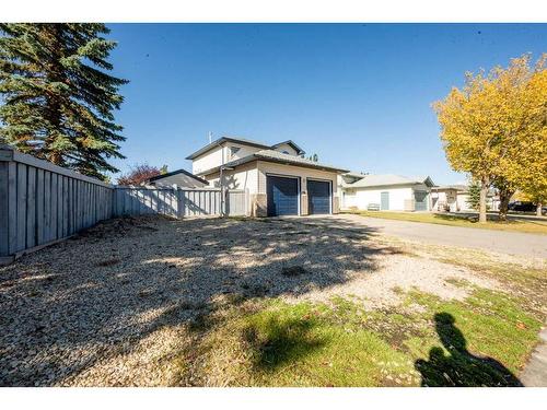 12012 Crystal Lake Drive, Grande Prairie, AB - Outdoor