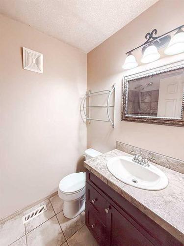 4404 46 Street, Spirit River, AB - Indoor Photo Showing Bathroom