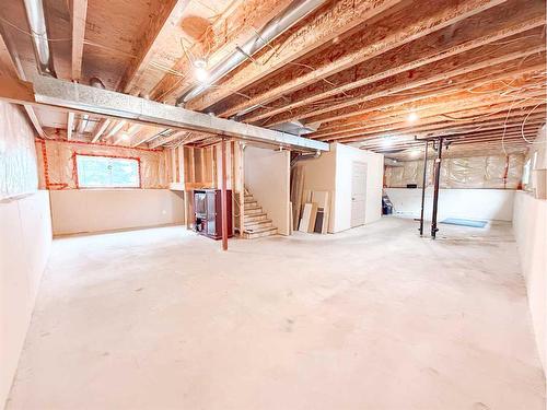 4404 46 Street, Spirit River, AB - Indoor Photo Showing Basement