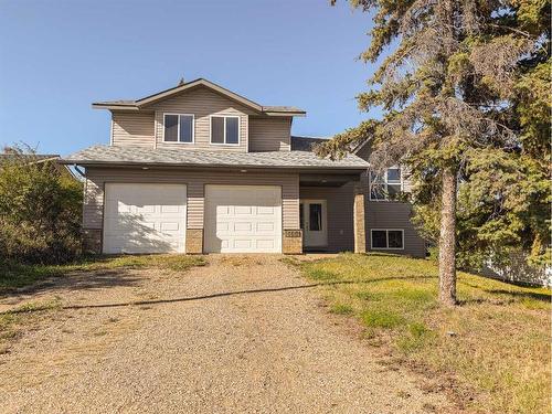 4404 46 Street, Spirit River, AB - Outdoor