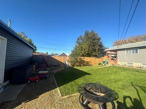 4913 53 Avenue, Grimshaw, AB - Outdoor