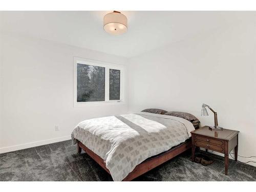 17-704016 Range Road 70, Rural Grande Prairie No. 1, County Of, AB - Indoor Photo Showing Bedroom