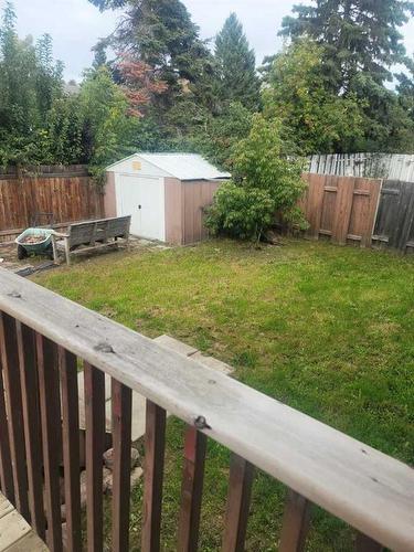 4420-54A Avenue, High Prairie, AB - Outdoor With Backyard