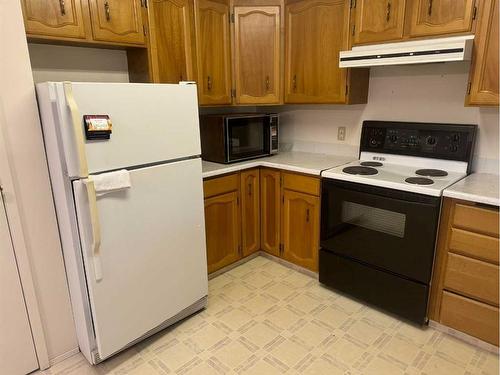 22004 Township Road 821, Marie Reine, AB - Indoor Photo Showing Kitchen