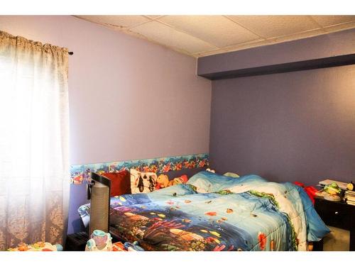 84434 Hwy 688, Rural Northern Sunrise County, AB - Indoor Photo Showing Bedroom