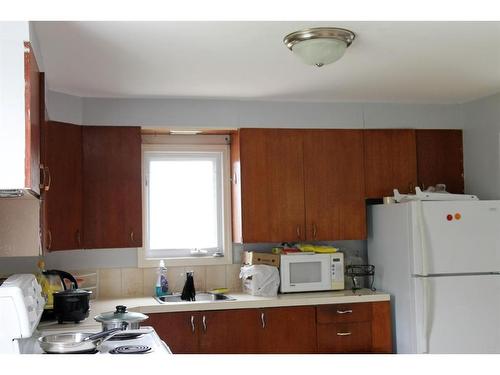 84434 Hwy 688, Rural Northern Sunrise County, AB - Indoor Photo Showing Kitchen