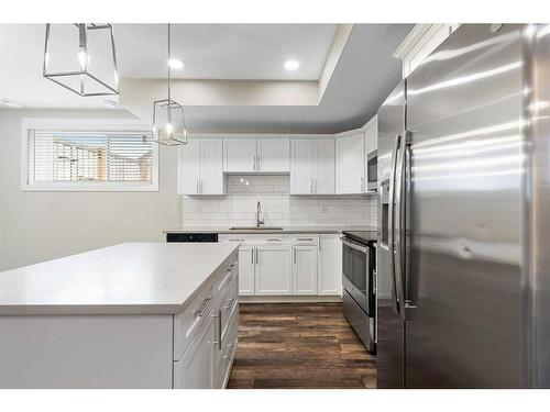 11450 107 Avenue, Grande Prairie, AB - Indoor Photo Showing Kitchen With Upgraded Kitchen