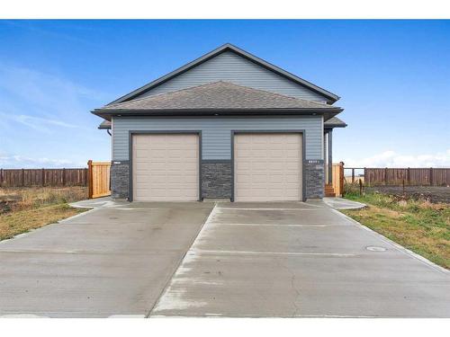 11450 107 Avenue, Grande Prairie, AB - Outdoor