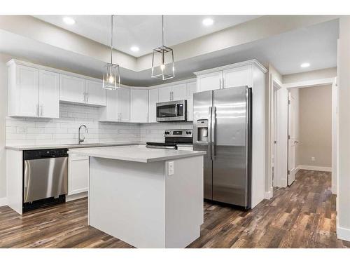 11450 107 Avenue, Grande Prairie, AB - Indoor Photo Showing Kitchen With Upgraded Kitchen