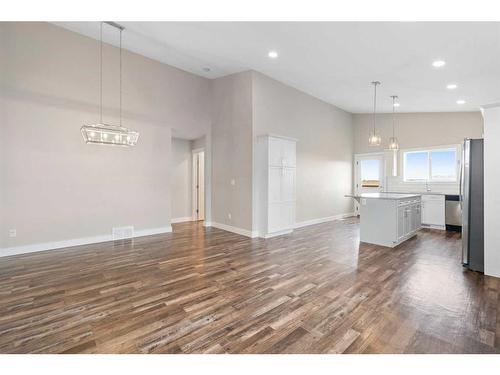 11450 107 Avenue, Grande Prairie, AB - Indoor Photo Showing Kitchen