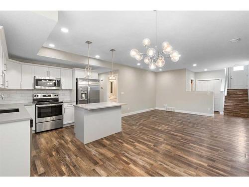 11450 107 Avenue, Grande Prairie, AB - Indoor Photo Showing Kitchen With Upgraded Kitchen