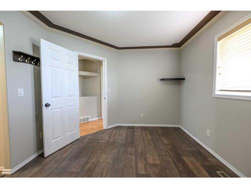 10325 Kateri Drive, Grande Prairie, AB - Indoor Photo Showing Other Room