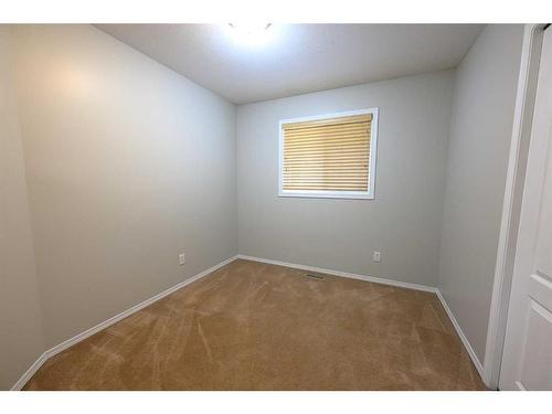 10325 Kateri Drive, Grande Prairie, AB - Indoor Photo Showing Other Room