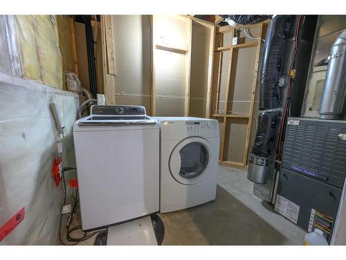 10325 Kateri Drive, Grande Prairie, AB - Indoor Photo Showing Laundry Room