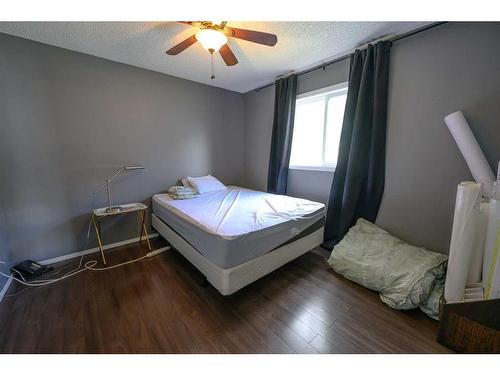 8837 106 Avenue, Grande Prairie, AB - Indoor Photo Showing Bedroom