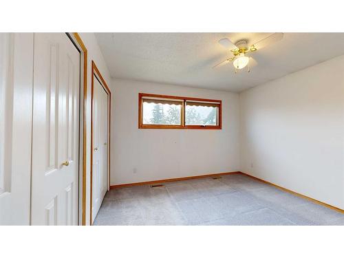 10603 92C Street, Grande Prairie, AB - Indoor Photo Showing Other Room