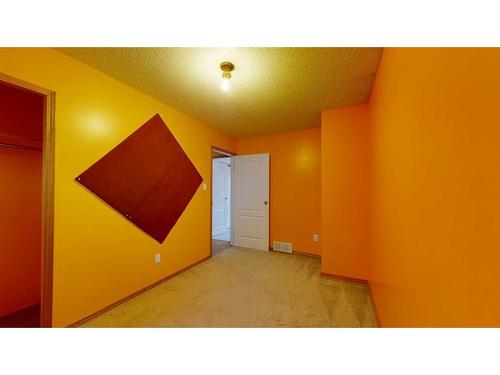 10603 92C Street, Grande Prairie, AB - Indoor Photo Showing Other Room