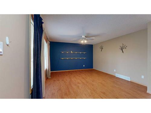 10603 92C Street, Grande Prairie, AB - Indoor Photo Showing Other Room