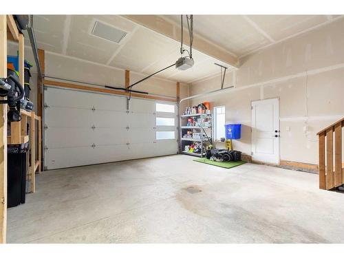 8017 90C Street, Grande Prairie, AB - Indoor Photo Showing Garage