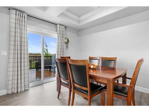 8017 90C Street, Grande Prairie, AB - Indoor Photo Showing Dining Room