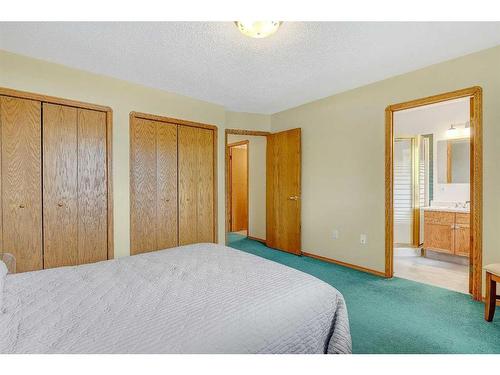 9366 69 Avenue, Grande Prairie, AB - Indoor Photo Showing Bedroom