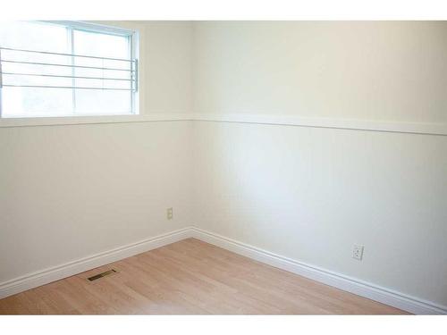 10128 93 Avenue, Grande Prairie, AB - Indoor Photo Showing Other Room