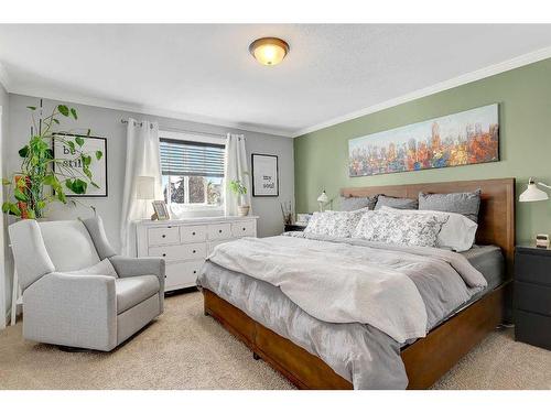 10505 Royal Oaks Drive, Grande Prairie, AB - Indoor Photo Showing Bedroom