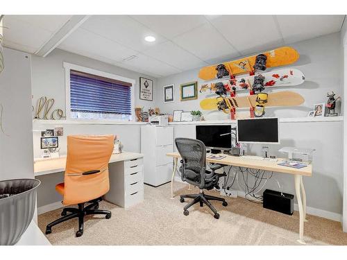 10505 Royal Oaks Drive, Grande Prairie, AB - Indoor Photo Showing Office