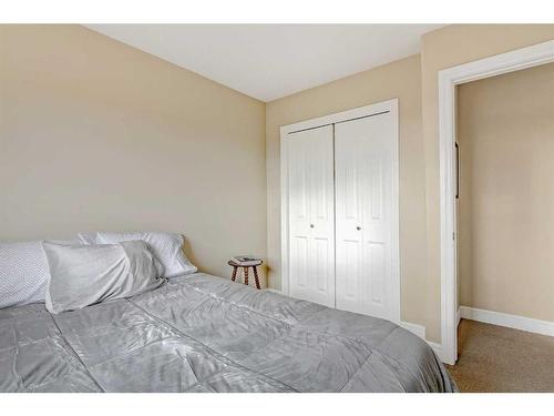 8603 103 Avenue, Grande Prairie, AB - Indoor Photo Showing Bedroom