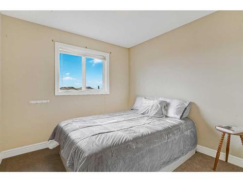 8603 103 Avenue, Grande Prairie, AB - Indoor Photo Showing Bedroom