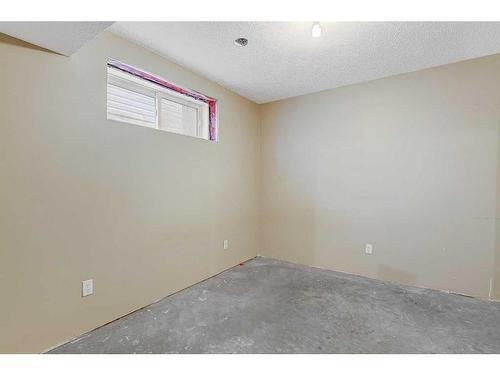 8603 103 Avenue, Grande Prairie, AB - Indoor Photo Showing Other Room