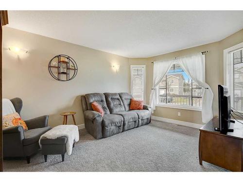 8603 103 Avenue, Grande Prairie, AB - Indoor Photo Showing Living Room