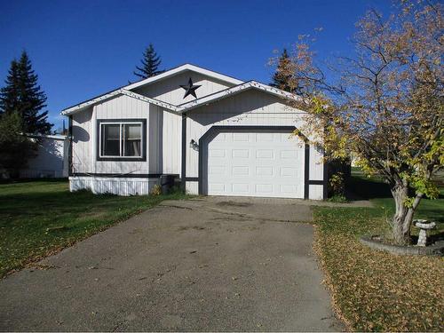 909 2B Street Se, Manning, AB - Outdoor