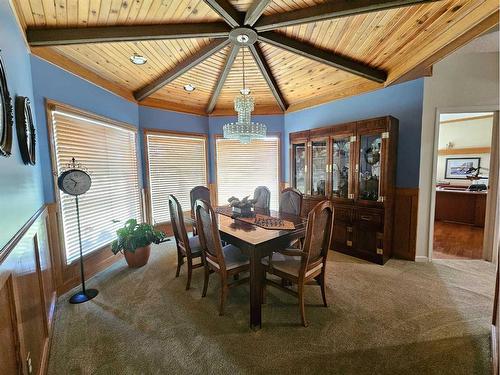 54073 712 Township, Rural Grande Prairie No. 1, County Of, AB - Indoor Photo Showing Dining Room