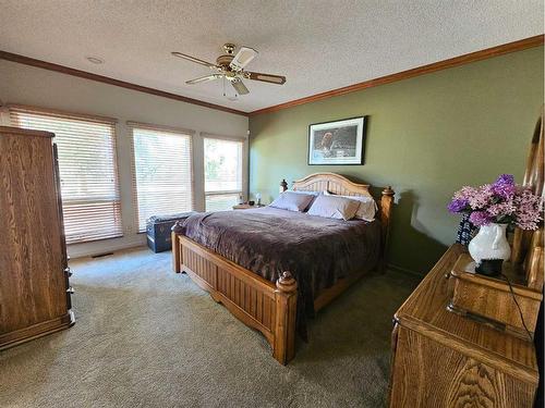 54073 712 Township, Rural Grande Prairie No. 1, County Of, AB - Indoor Photo Showing Bedroom