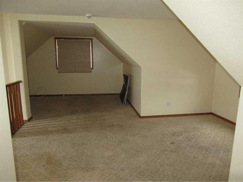 4411 51 Avenue, Valleyview, AB - Indoor Photo Showing Other Room