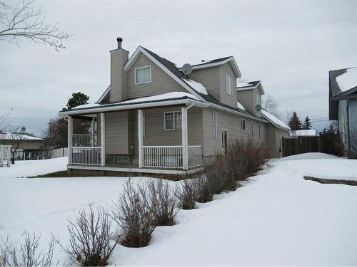 4411 51 Avenue, Valleyview, AB - Outdoor With Deck Patio Veranda