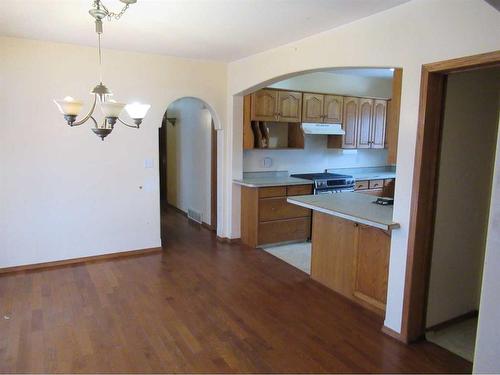 4411 51 Avenue, Valleyview, AB - Indoor Photo Showing Kitchen