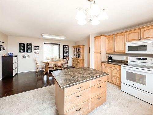 79509 Highway 2, Rural Smoky River No. 130, M.D. Of, AB - Indoor Photo Showing Kitchen