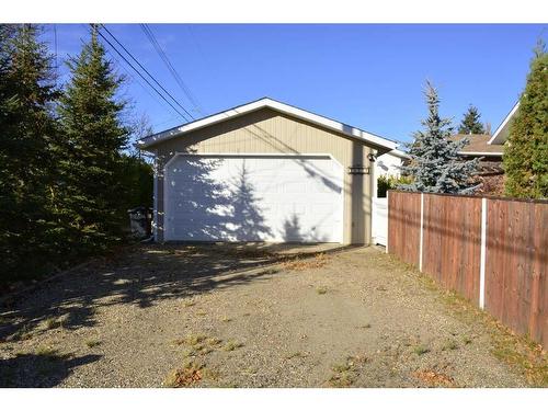 10422 90 Street, Peace River, AB - Outdoor