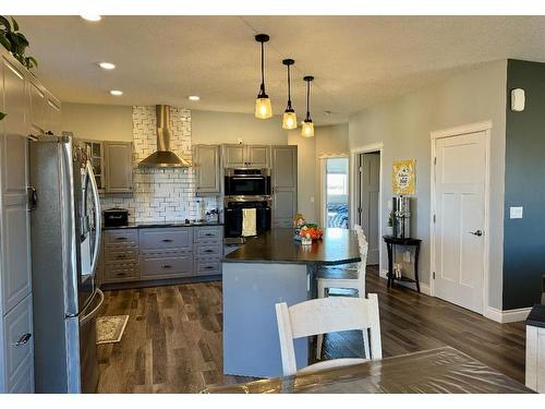 814057 Range Road 20, Rural Fairview No. 136, M.D. Of, AB - Indoor Photo Showing Kitchen With Upgraded Kitchen